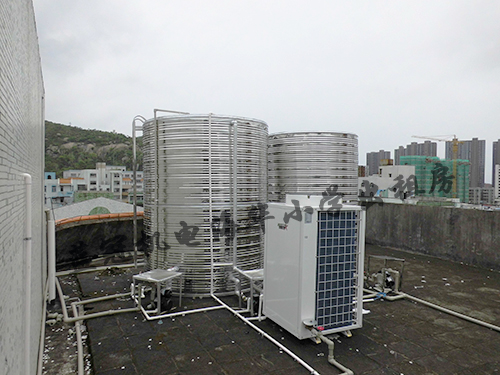 藍冠機電海華小學(xué)出租房空氣能熱水器工程
