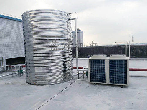 清遠海大飼料工廠員工宿舍樓所安裝10噸水空氣能熱水工程