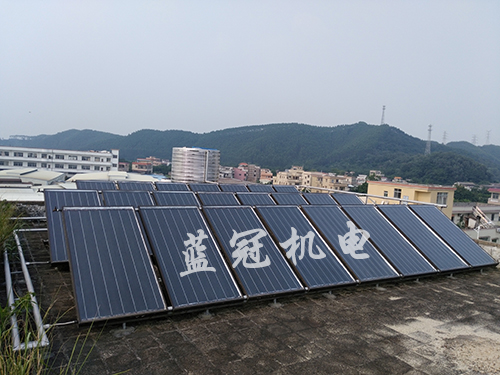 藍(lán)冠機(jī)電商用太陽能熱水工程